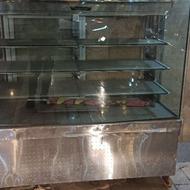 ویترین شیرینی خشک