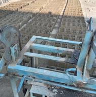 بلوک سیمانی سنگین 20 در 40 و لوله 60 سانتی اب