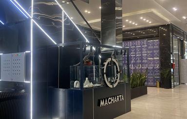 کانتر در رونیکا مال هروی