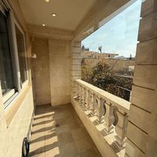 150 متری خوش نقشه * گلسنگ *نیاوران *