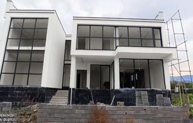 فروش ویلا 300 متری مدرن و خاص در امیررود