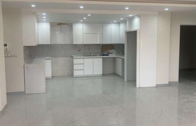 فروش آپارتمان طبقه اول . خیابان شهیدان شرقی