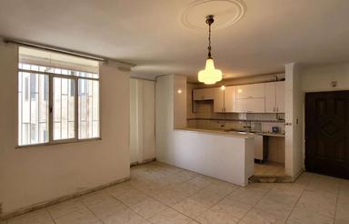 60متربا پارکینگ سندی/طبقه2/زیرقیمت منطقه/واندارفاز1/سنددار