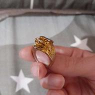 انگشتر سر شیر