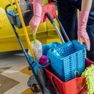 استخدام رسمی کارگر خدمات جهت اداره