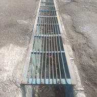 پل آهنی سنگین و مستحکم