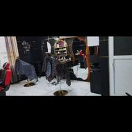 یه آرایشگر حرفه ای و باتجربه و خوش اخلاق