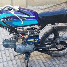 هوندا تقویت 83