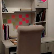 میز و تحریرر