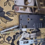 قفل ضد سرقت چارشاخ