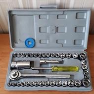 یکدست جعبه آچار بوکس چهل تیکه (آکبند)