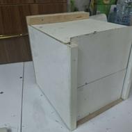 لونه مرغ وعروس هلندی