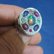 انگشتر جواهراتی چندنگین