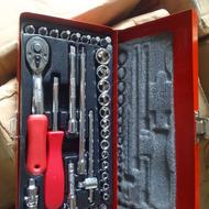 اچار جعبه بکس