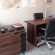 مشاور ومنشی