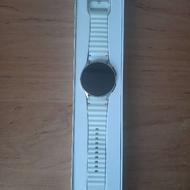 گلکسی واچ 7 سامسونگ نسخه 40 میل*کرمرنگ* درحدنو