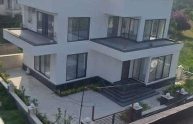 ویلا 340متری کلاراباد(مالک هستم)