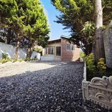 ویلا باغ 170متری با حیاط سرسبز و دلباز 