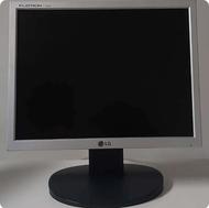 مانیتور 15 اینچ ال جی کابل فابریک