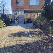 ویلا 650 متری حیاط دار