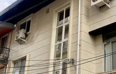 80 متری واقع در میدان خزر کوی لاله