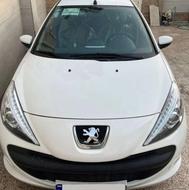 پژو 207 اتومات مدل 1404 سفید سقف فلز صفر کیلومتر