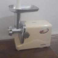 چرخ گوشت کاملا سالم