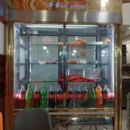 یخچال ویترینی چهار درب سفارشی با ورق استیل قوی.نمای طلایی