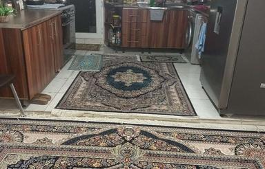 فروش آپارتمان 95 متری و حیاط15 متر