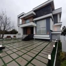 فروش ویلای لو*کس فول امکانات 450متر