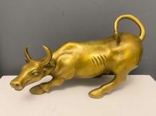 مجسمه گاو شیر ریتون پرنده برنز برنزی در شیپور