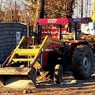 کار با تراکتور بیل دار تک دف