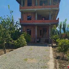 ویلا 2 هزار متر زمین و 150 متر بنا