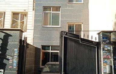 اجاره طبقه سوم آپارتمان 56 متری 3 واحد