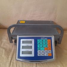 ترازوی 100 کیلویی در حد نو