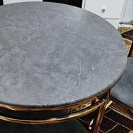 میز نهار خوری چهار نفره طلایی رنگ