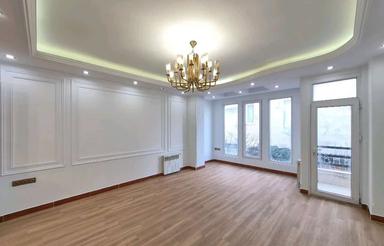 71 متری پارکینگدار سالن پرده خور سند تکبرگ