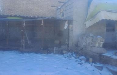 حیاط دارای امتیازات دارای سوله براپرواربندی انباری