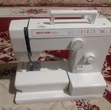 یه عدد چرخ خیاطی