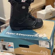 بوت اسکی اسنوبرد north waves