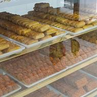 استخدام فروشندگی قنادی