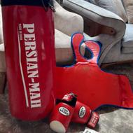 کیسه بوکس و دستکش و...ورزشی