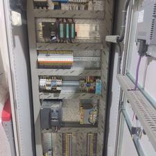 سیم کشی مونتاژ تابلو برق به صورت کنتارات