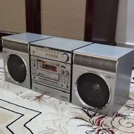 رادیو ضبط کاست قدیمی