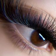 آموزش اکستنشن مژه و میکاپ فقط 1 میلیون