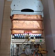 تعمیرات آبگرمکن دیواری تعویض نو با کهنه