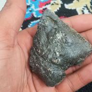 شهاب سنگ و سنگ قیمتی