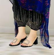 نگین زنی پزشک