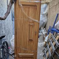 کمد لباس قهوه ای