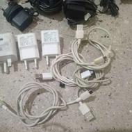 شارژر و هندزفری